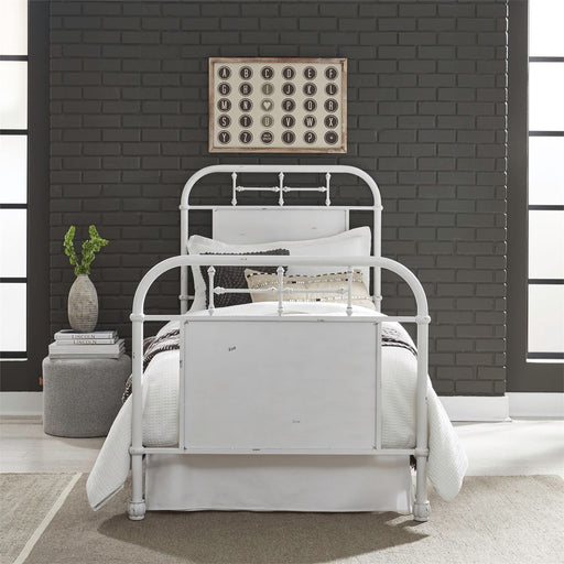 Vintage Series Full Metal Bed in Antique White image