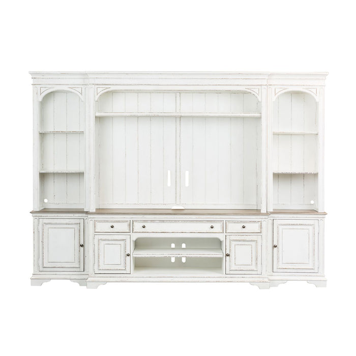 Magnolia Manor Entertainment Center with Piers