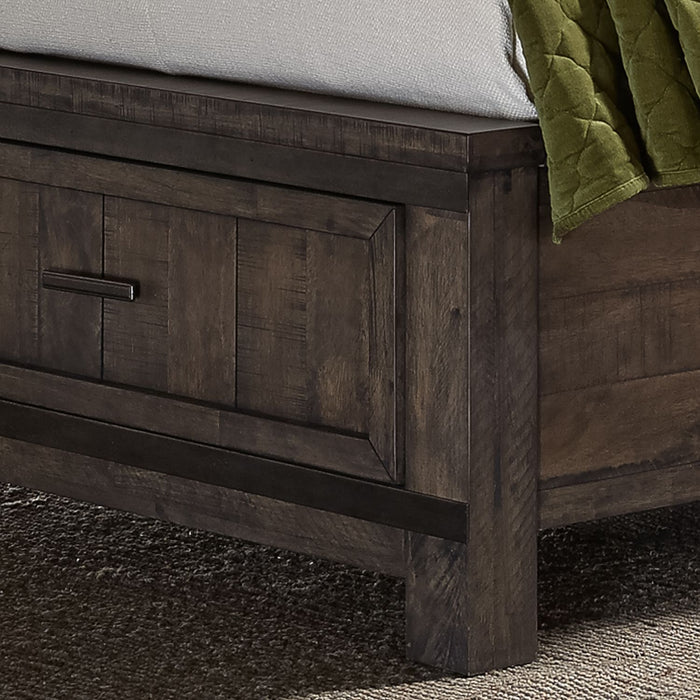 Thornwood Hills Queen Storage Bed