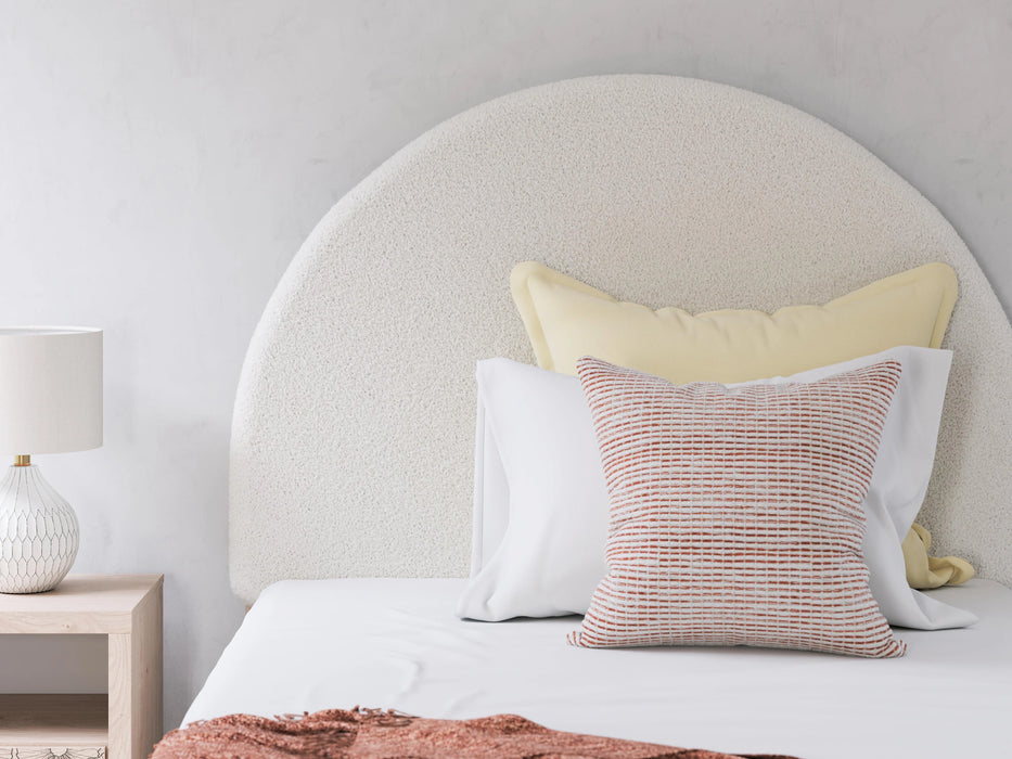 Arloster Upholstered Bed