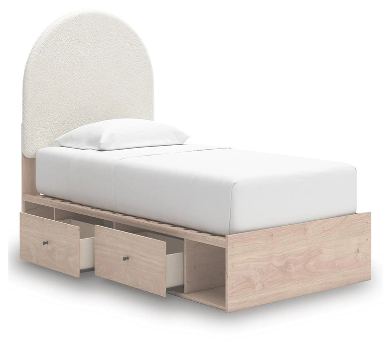 Arloster Upholstered Bed